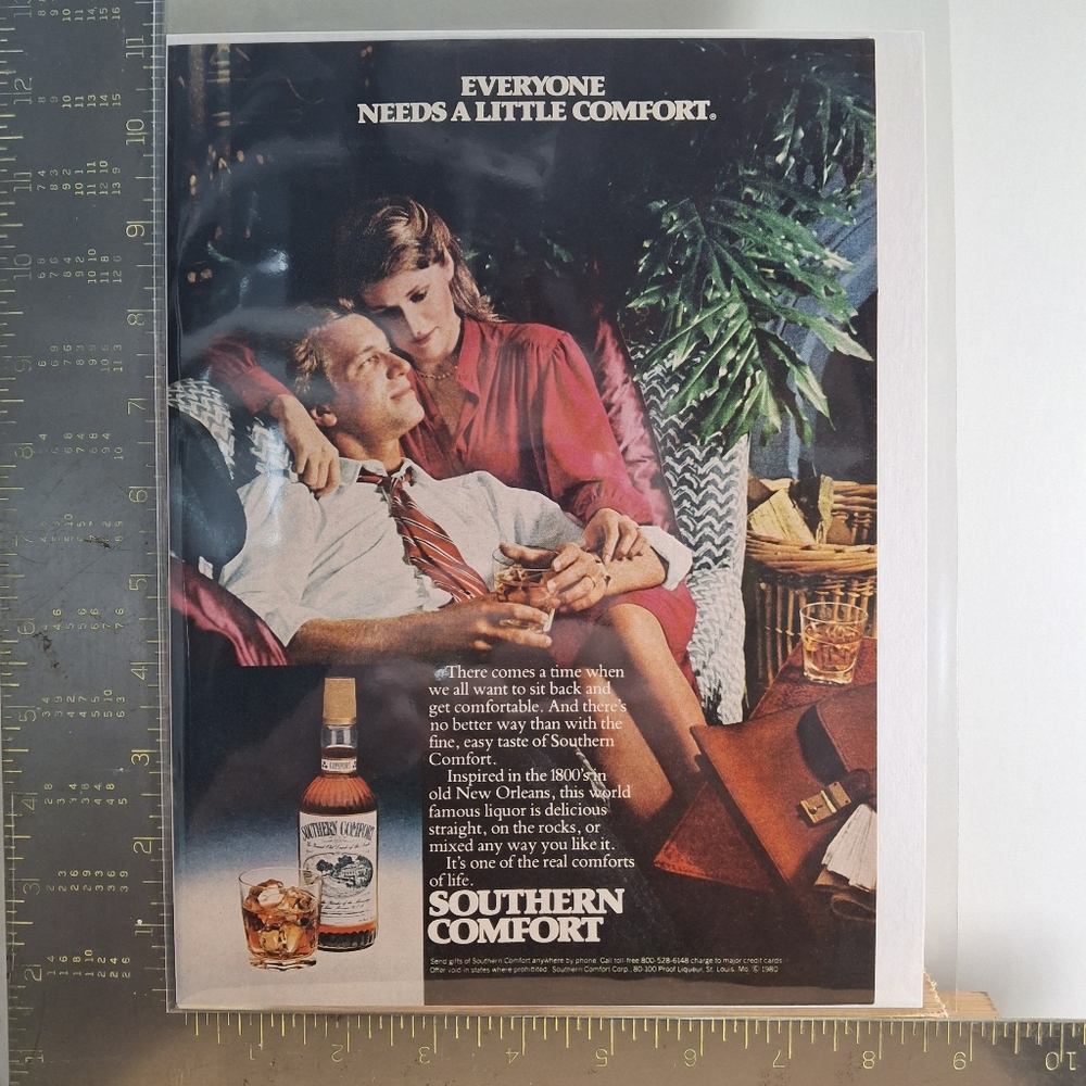 Southern Comfort Vintage Magazine Ad - Couple in Red and Cream